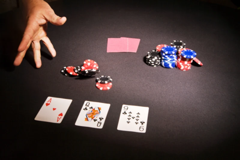 Tính năng của Rabbit là gì trong Poker